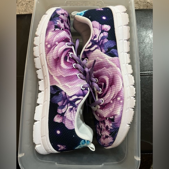 Shoes - SIZE 9, WOMENS, PURPLE ROSE, TENNIS SHOES